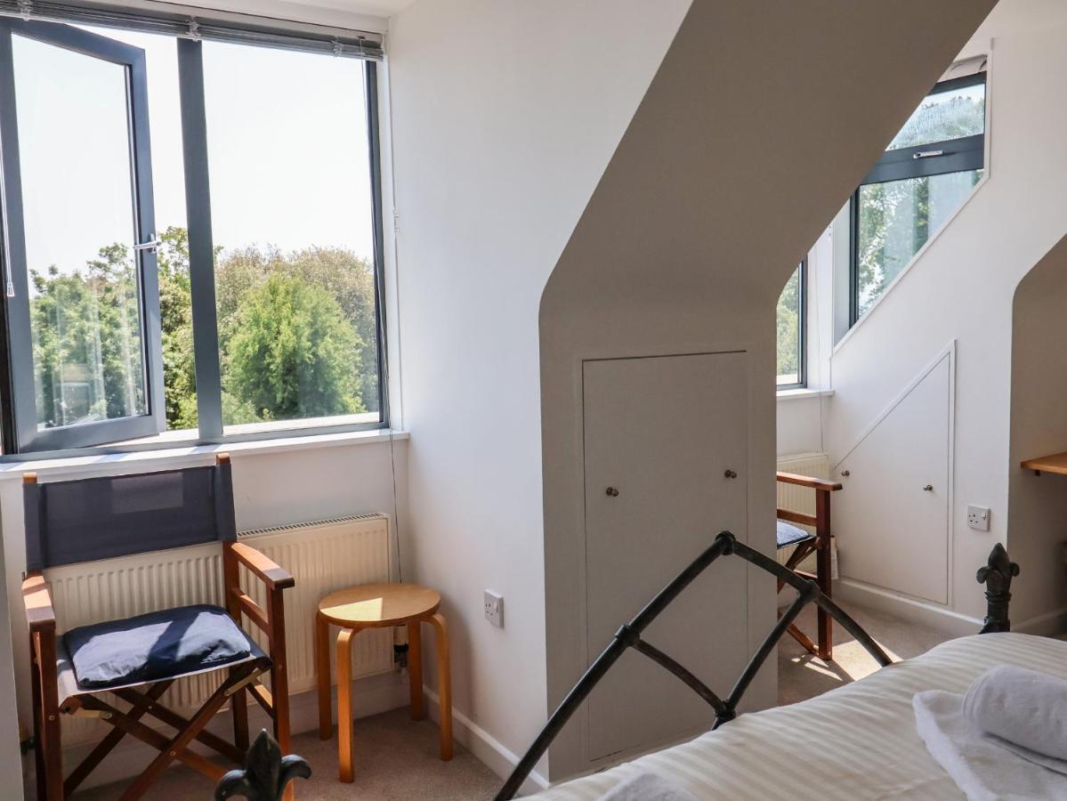 The Penthouse Apartment Lyme Regis Exterior photo